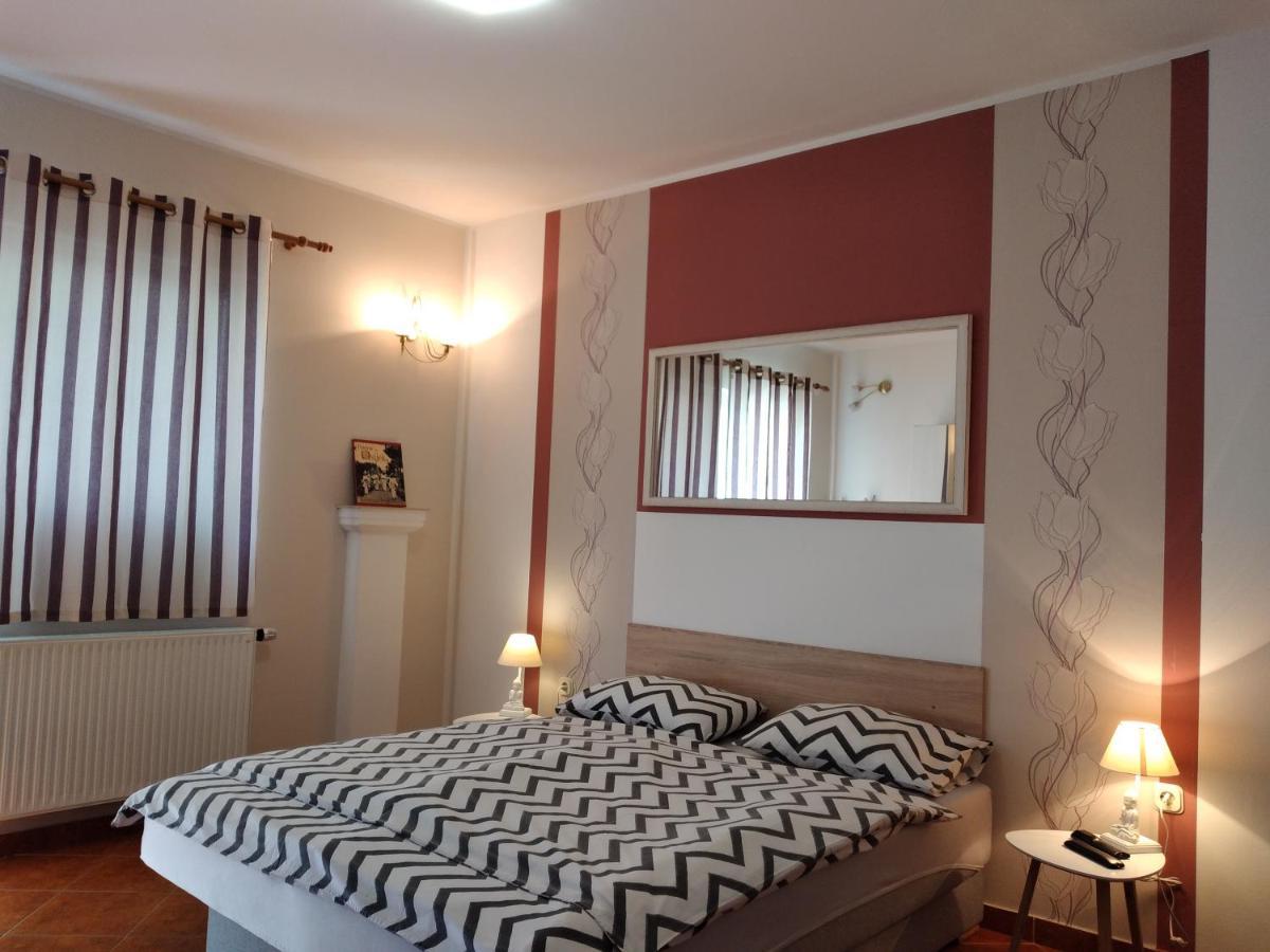 Apartments Kosevic Osijek Exterior photo