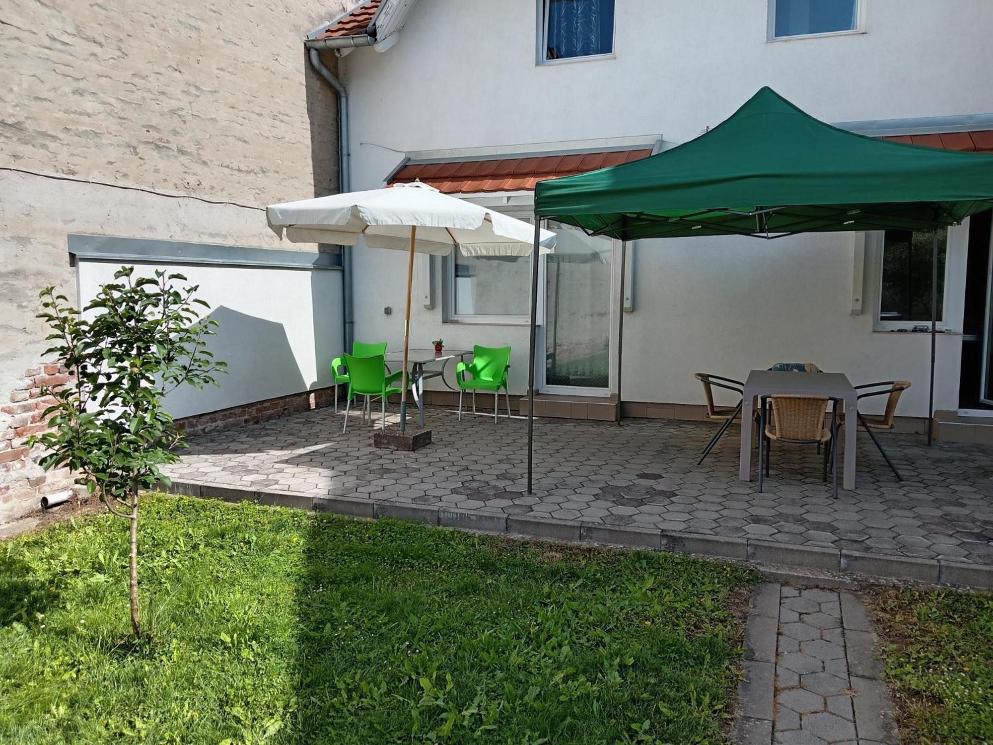 Apartments Kosevic Osijek Exterior photo