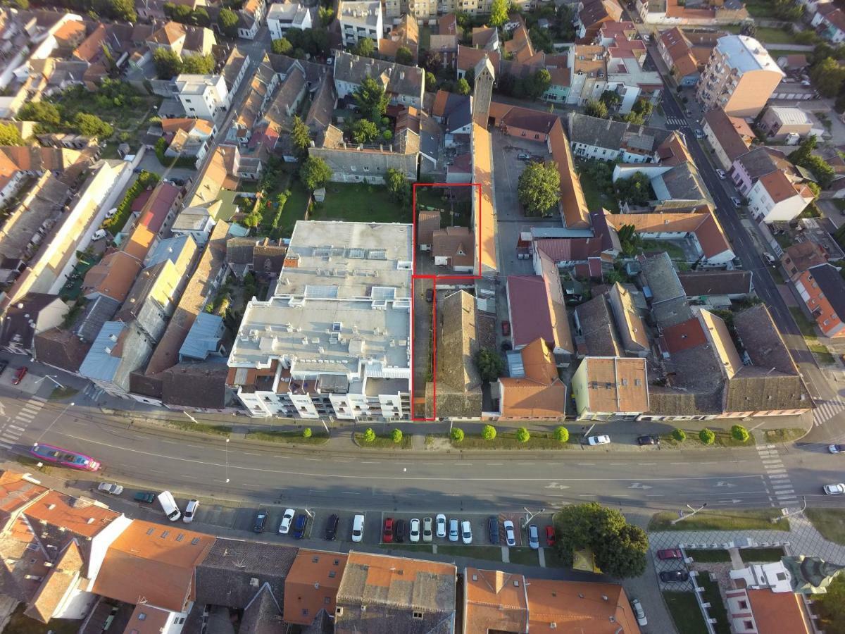 Apartments Kosevic Osijek Exterior photo